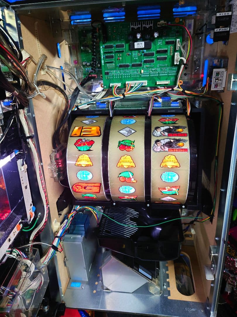 パチスロ　実機　ゴルゴ13