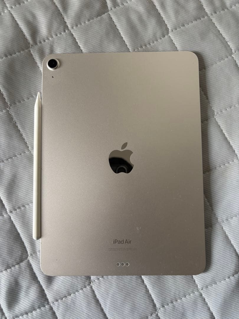 Apple iPad Air 第5世代シルバー 本体
