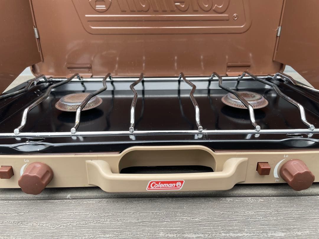 ⭐️Coleman 2バーナーコンロ　バターナッツ