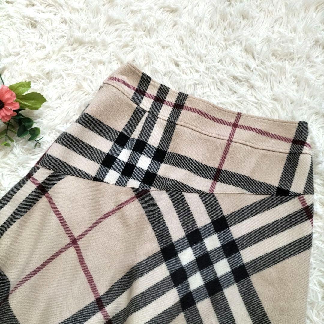 バーバリーロンドン　メガチェック　アシンメトリー ウールスカート ベージュ 40