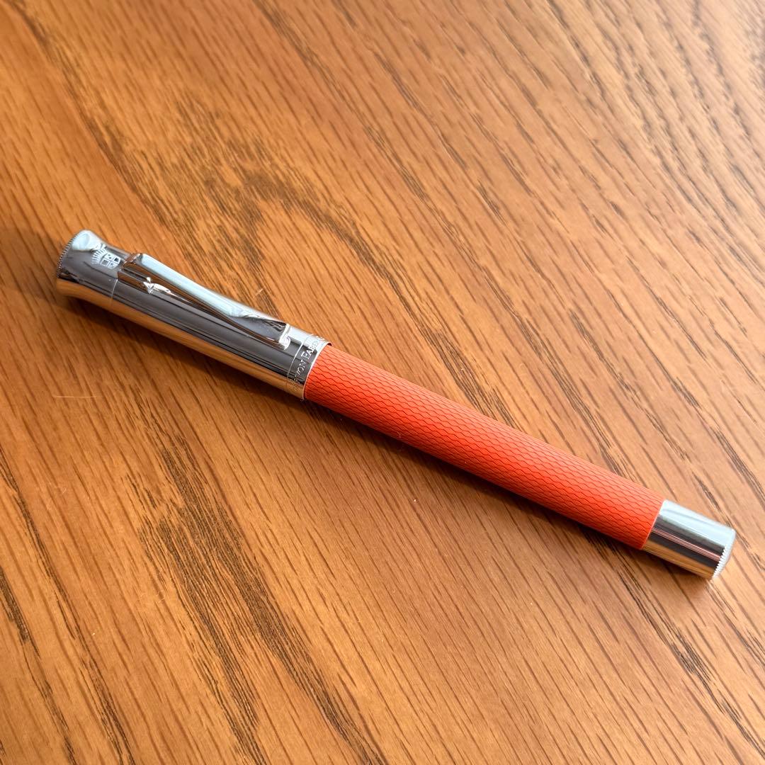ファーバーカステル　伯爵コレクション　ギロシェ　万年筆　オレンジ