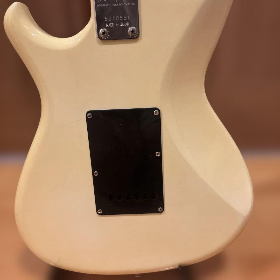 【Kenさん専用】Aria Pro II RS Wildcat アーム付 新品弦