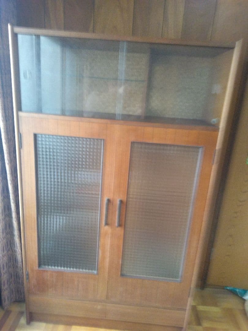 昭和レトロ アンティーク 木製ガラス扉収納キャビネット 年末迄大幅値下げ！