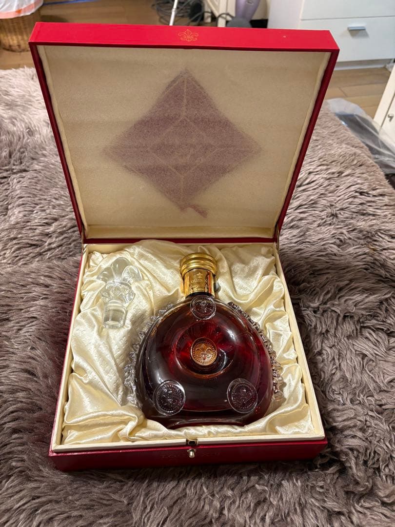 Louis XIII ブランデー 750ml 専用ケース付き