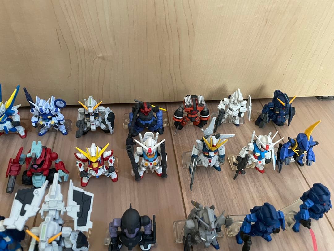 ガンダムコンバージ　約100 体　ジャンク　未開封あり