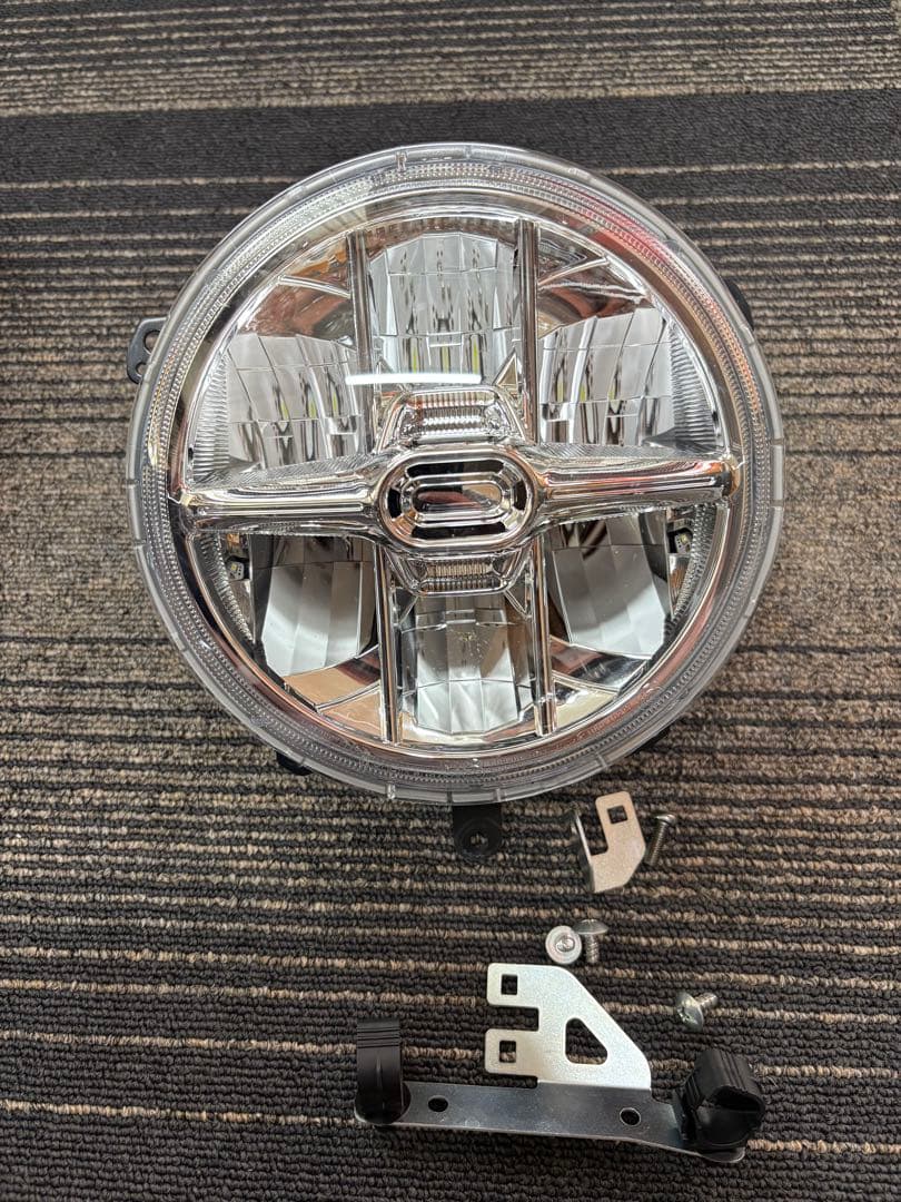 2025年z900rs純正ヘッドライト美品