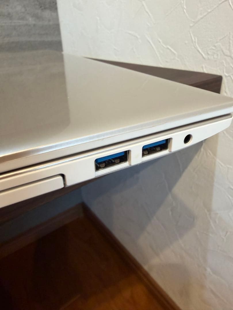 dynabook 15.6インチ ノートパソコン