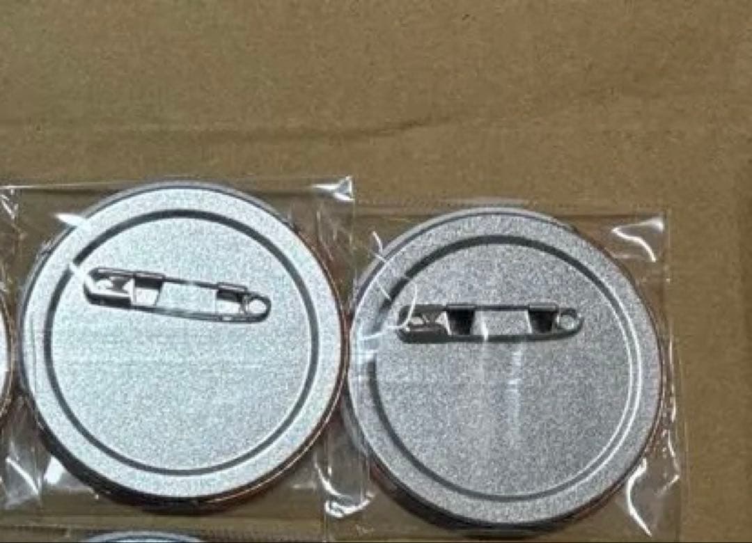 東京リベンジャーズ　東リベ　原画展　三ツ谷隆　缶バッジ　11点　セット　ホロ