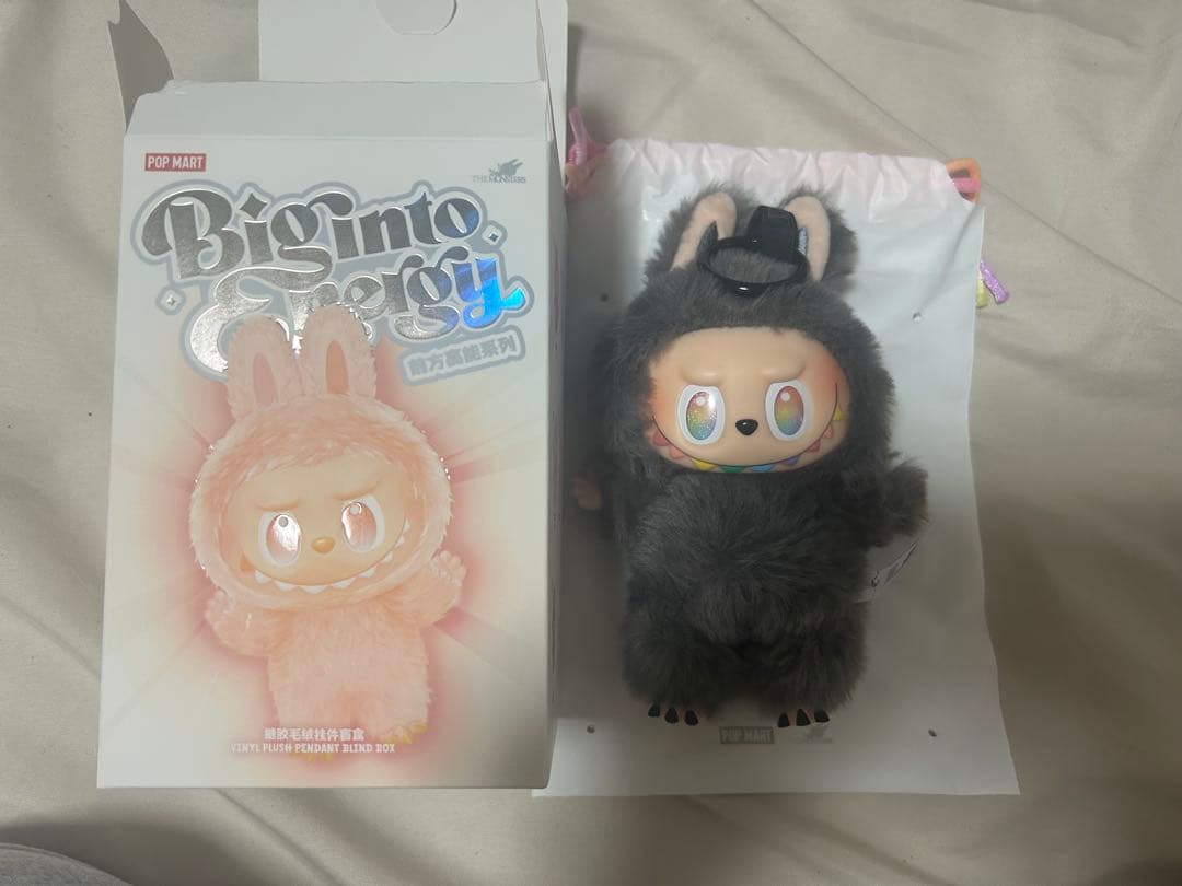 Labubu ラブブ グレー ブラック 黒 シークレット