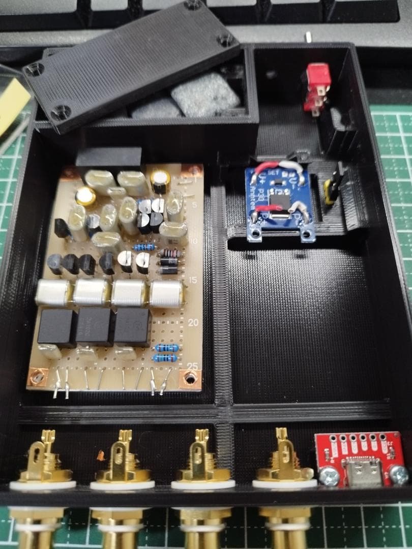 あーき　デジタル同軸スプリッタ