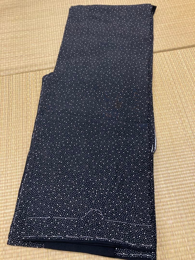黒に白の水玉模様 小紋着物