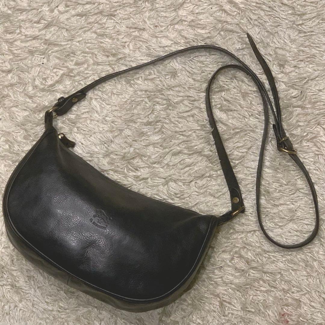 美品✨イルビゾンテ ショルダーバックハーフムーン クロスボディ