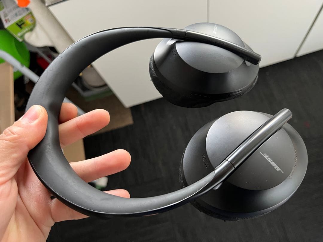 Bose ヘッドホン　NC700HP