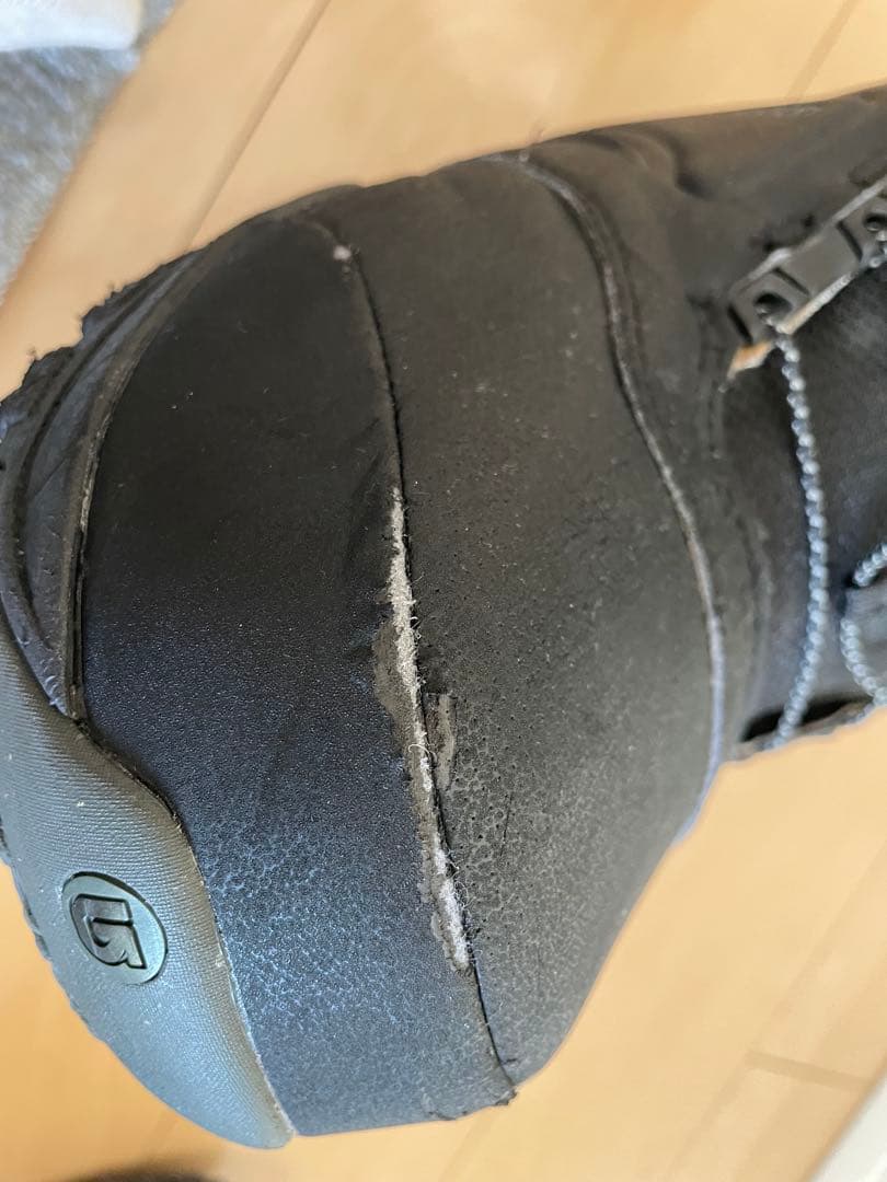 スノーボードブーツ 黒