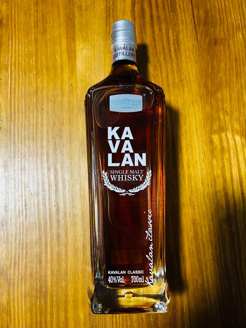 KAVALAN シングルモルトウイスキー 700ml 40%