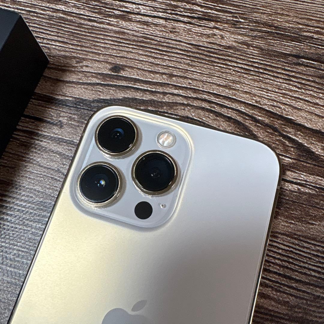 iPhone 13 Pro 128GB ゴールド　美品