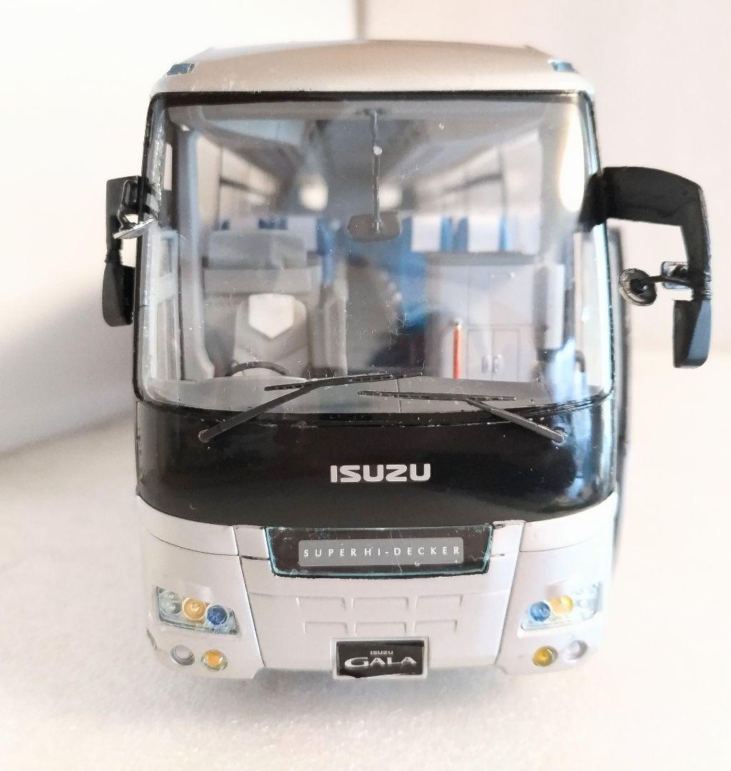1/32 いすゞガーラスーパーハイデッカ 素人組立品