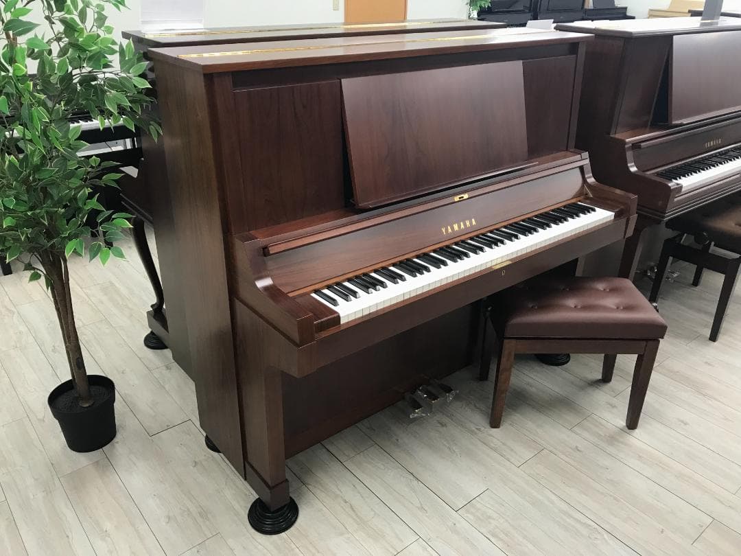 ★58971【アップライトピアノ】YAMAHA　YU5Wn