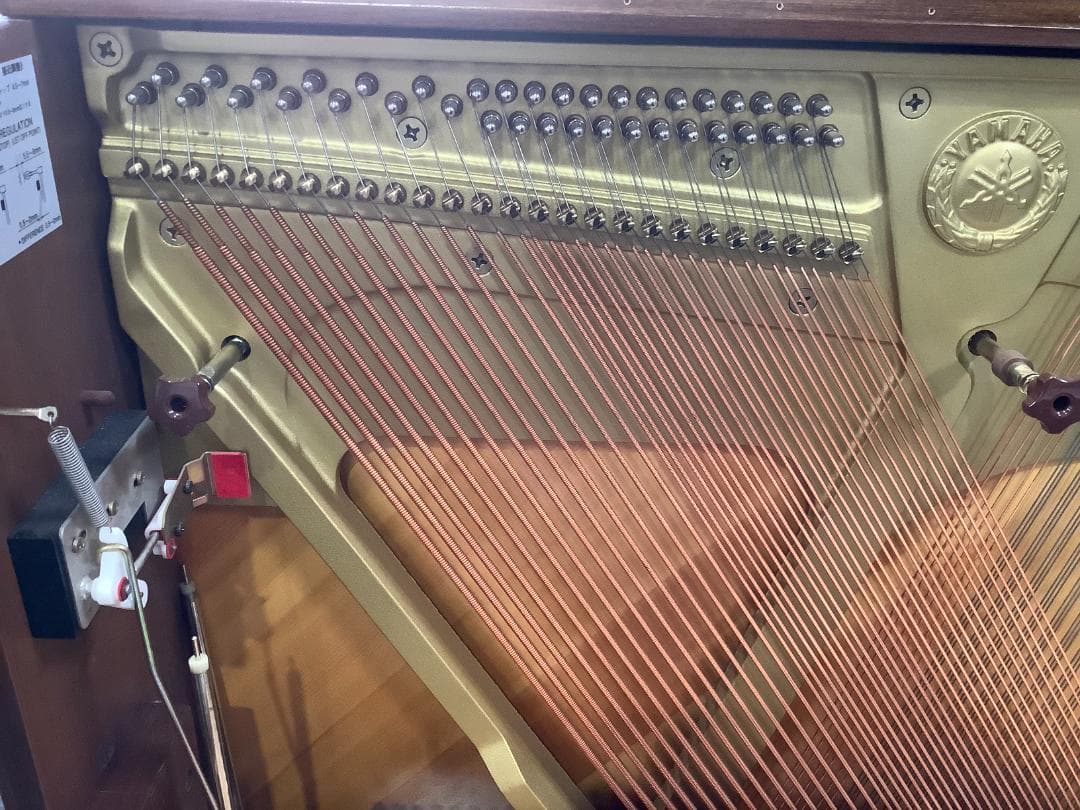 ★58971【アップライトピアノ】YAMAHA　YU5Wn