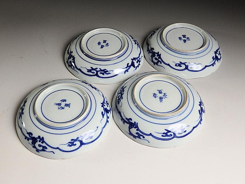 大聖寺伊万里　金襴手　獅子に金唐草　牡丹の図　４枚　A158A-AMf