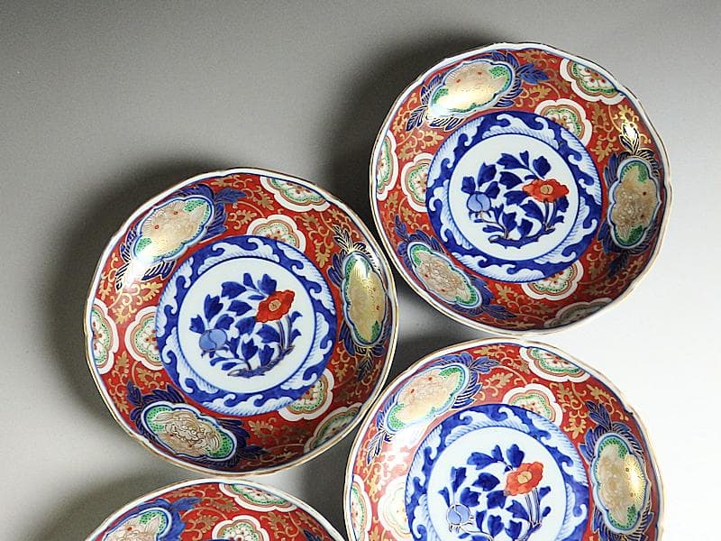 大聖寺伊万里　金襴手　獅子に金唐草　牡丹の図　４枚　A158A-AMf