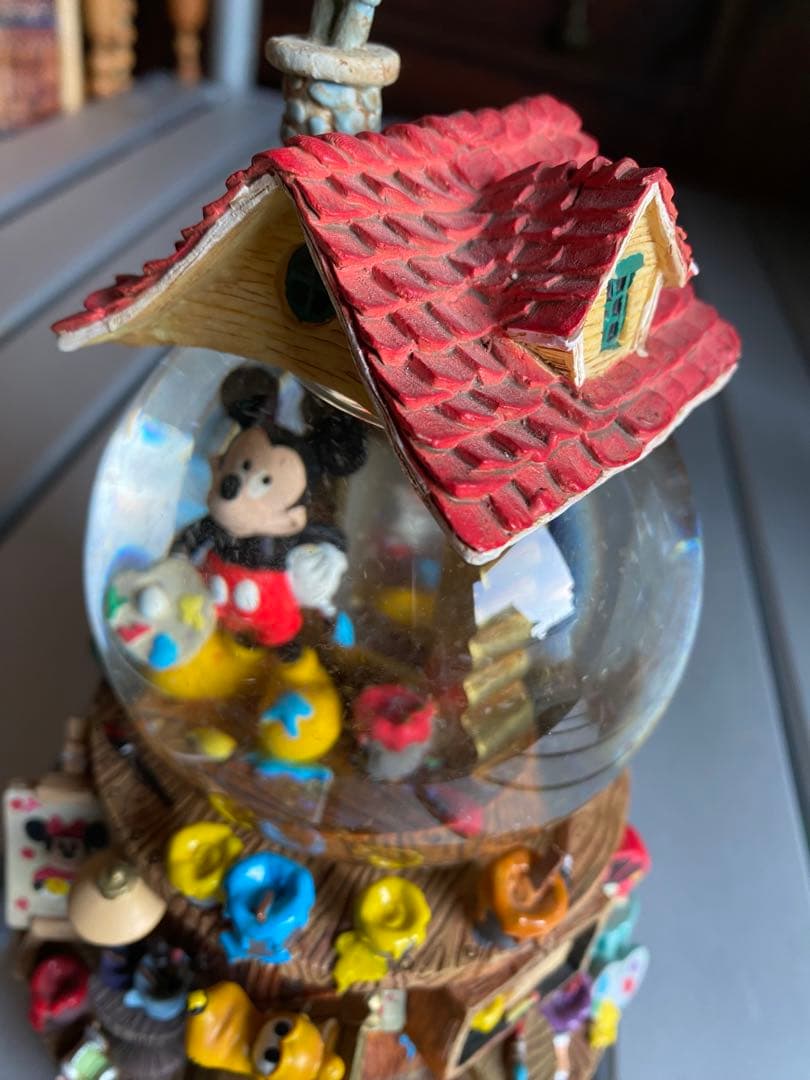 ディズニー　オルゴール付スノードーム　ミッキーマウス レア
