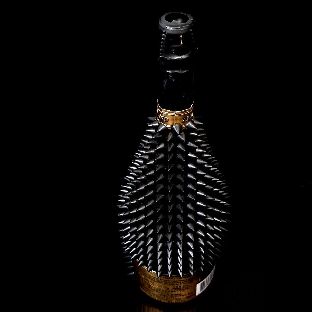 【24時間以内発送】アルマンド マッドブラック トゲマンド リシュリンクボトル