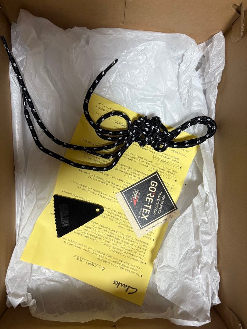 クラークス ワラビーブーツ ゴアテックス　CLARKS GORE-TEX