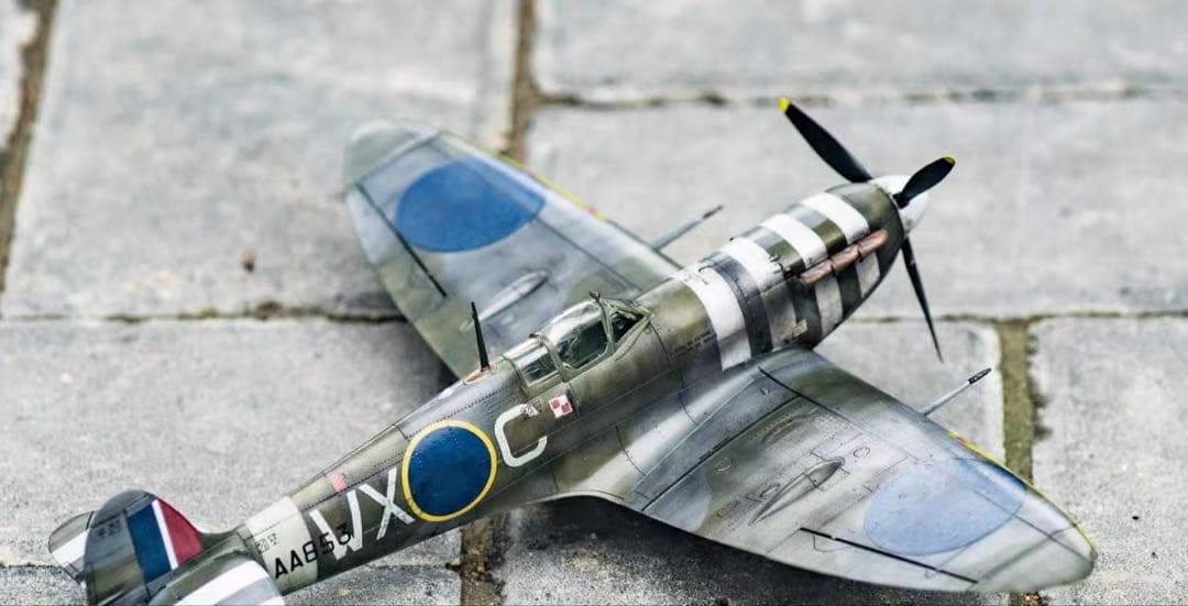 完成品　模型　スピットファイア　Mk.V