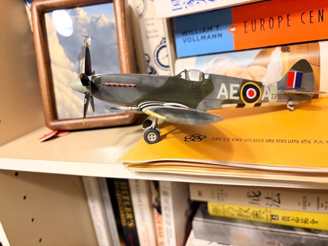 完成品　模型　スピットファイア　Mk.V