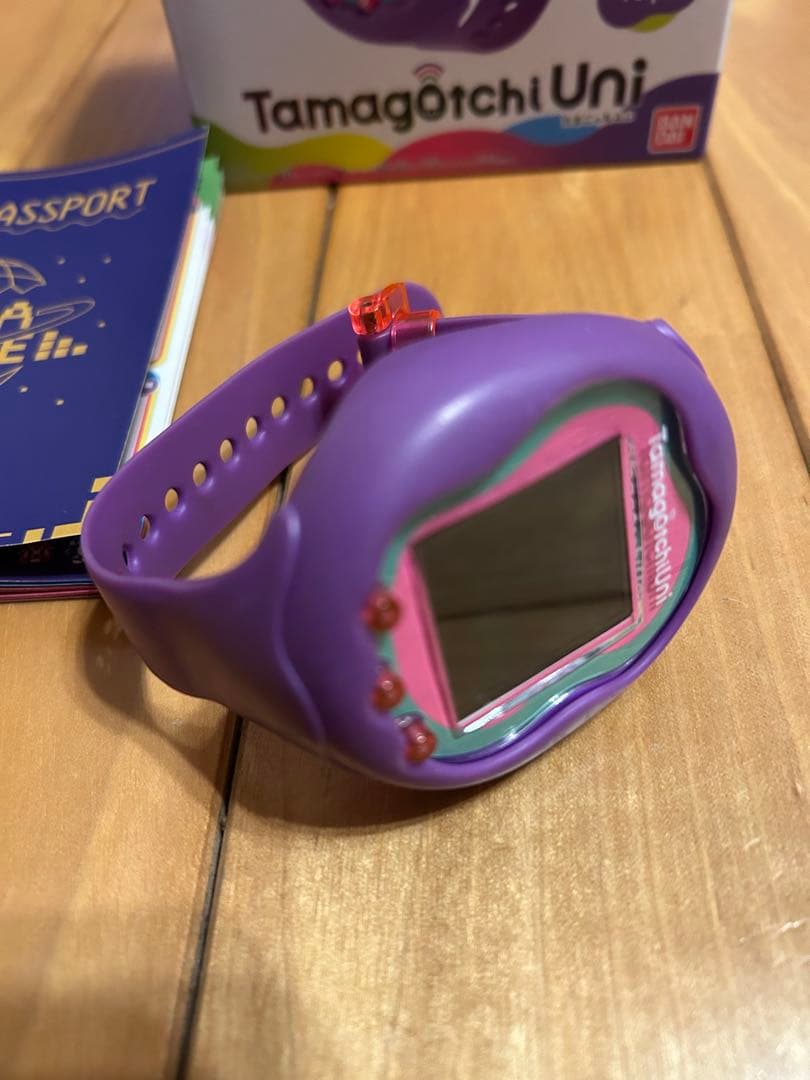 ま*も様 Tamagotchi Uni たまごっち ユニ タマゴッチ 紫 パープ