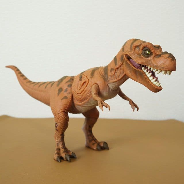 【フィギュア】ジュラシックパーク ヤングティラノサウルスレックス ワールド
