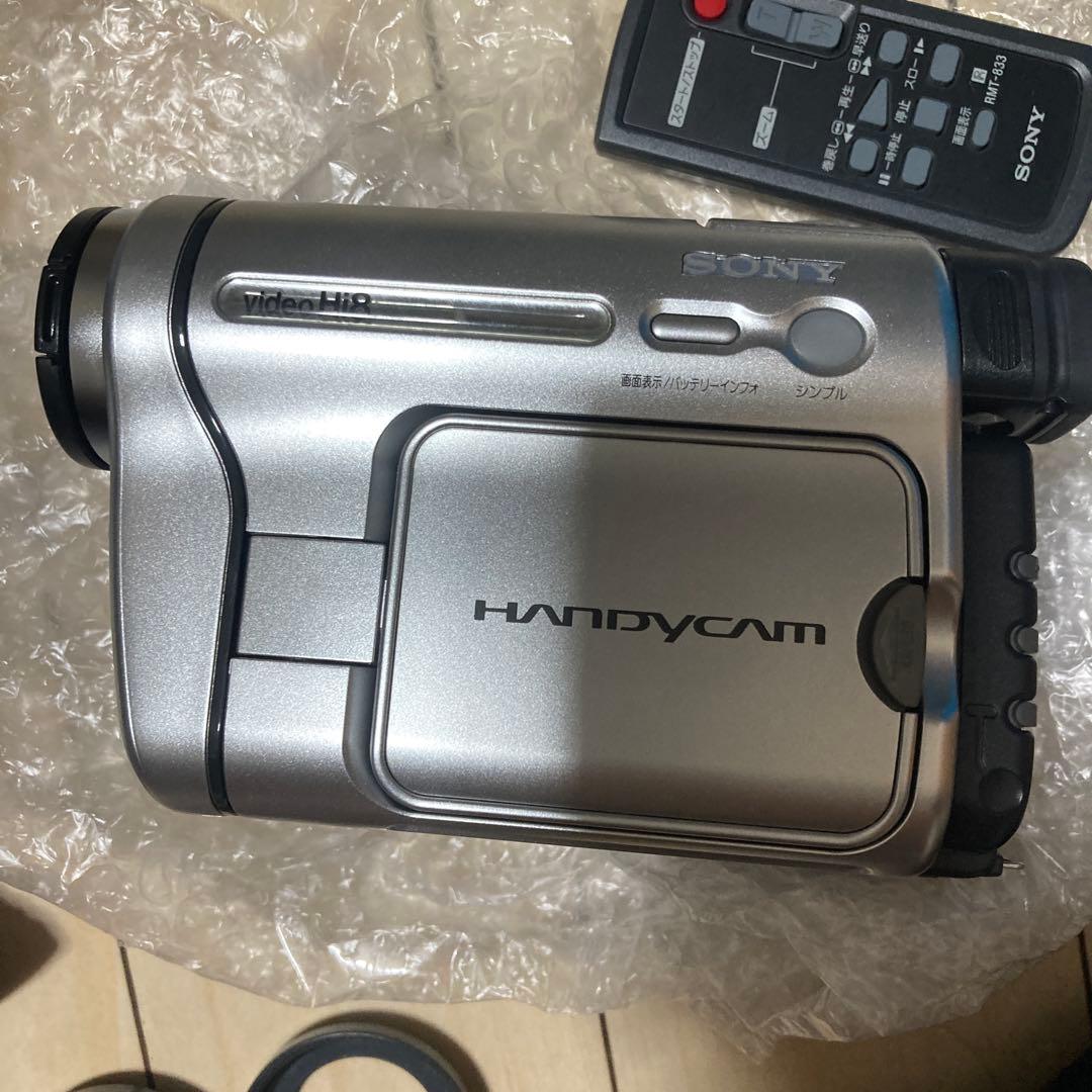 SONY 2.5型液晶モニター搭載Hi-8ビデオカメラ CCD-TRV126