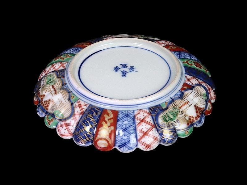 大聖寺伊万里　金襴手　紋章に菊花皿 　5寸皿　CYx