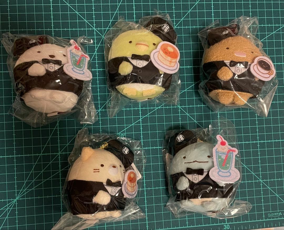 すみっコぐらし×丸福珈琲店　ぶらさげぬいぐるみキーホルダーセット