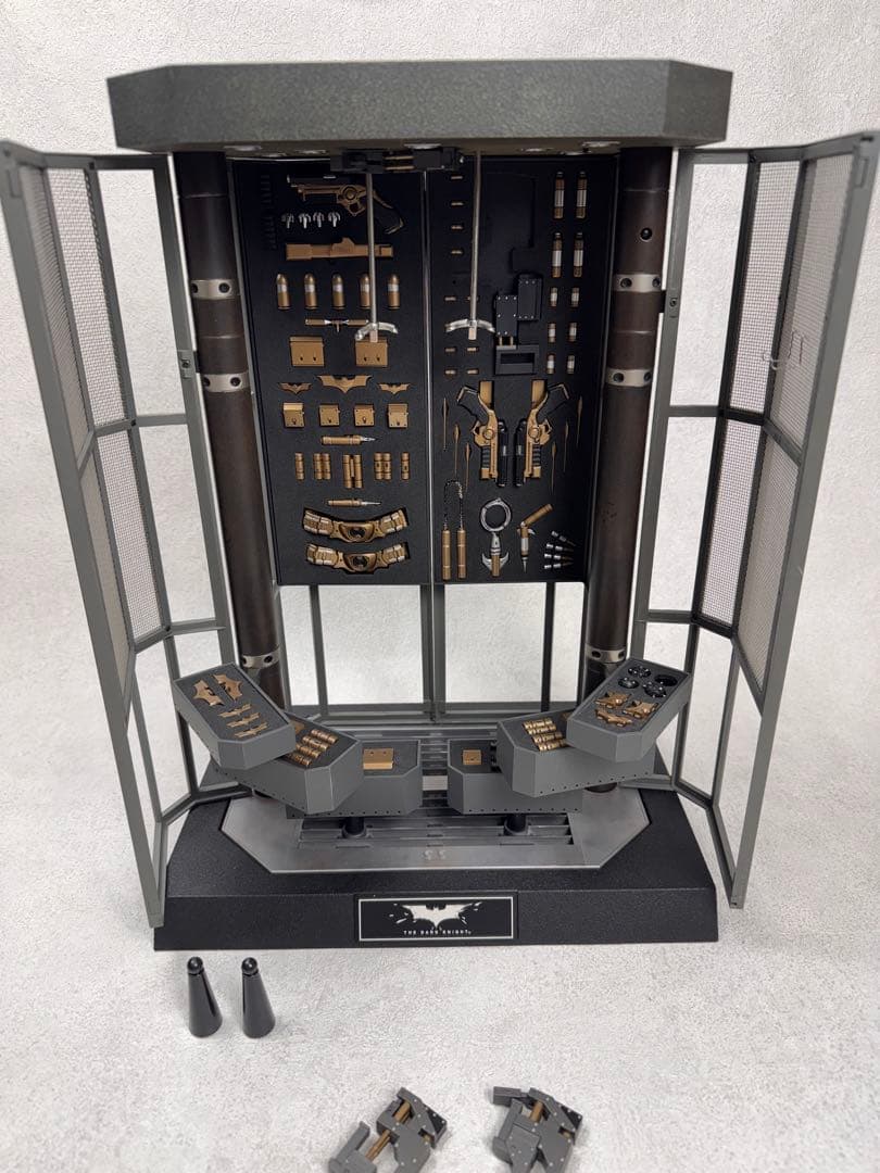 b*d様 バットマン格納庫 ダークナイト ホットトイズ