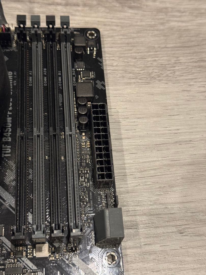 ASUS マザーボード TUF B450 × AMD CPU Ryzen 3