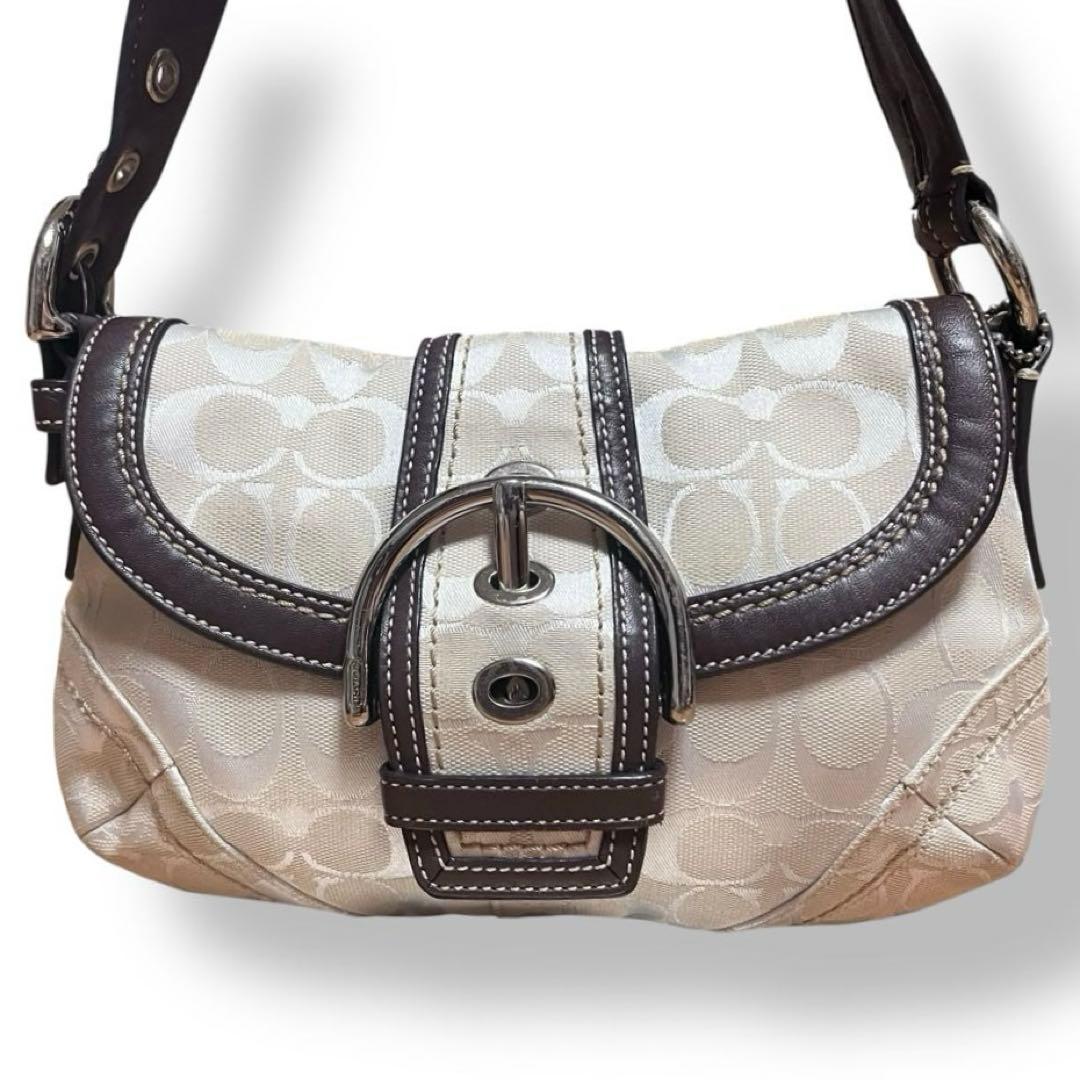 希少美品✨COACH ワンショルダー ソーホー シグネチャー 白　バッグ