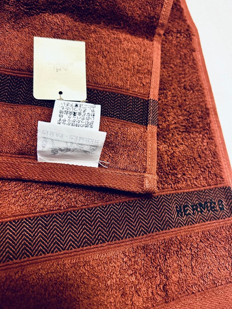 新品　HERMES エルメス フェイタオル　箱