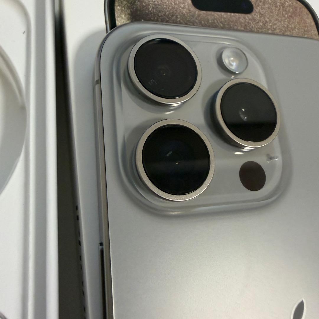 iphone15pro 256GB SIMフリー(ナチュラルチタニウム)