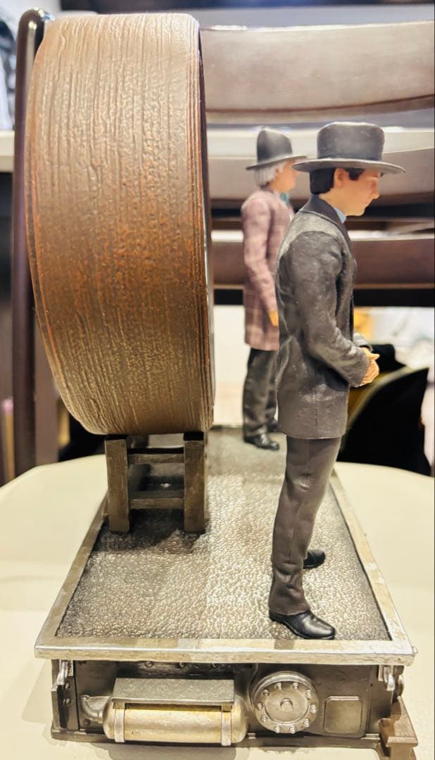 【希少】アイアンスタジオ バックトゥザフューチャー フィギュア 時計台