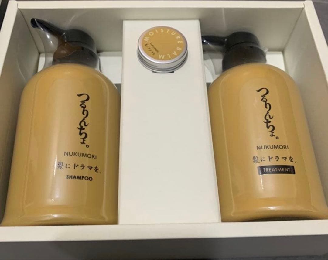 つるりんちょ　シャンプー、トリートメント、バームNUKUMORIウィンターコフレ