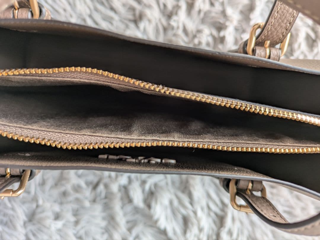 COACH ハンドバッグ、ショルダーバック　モリートート25 未使用