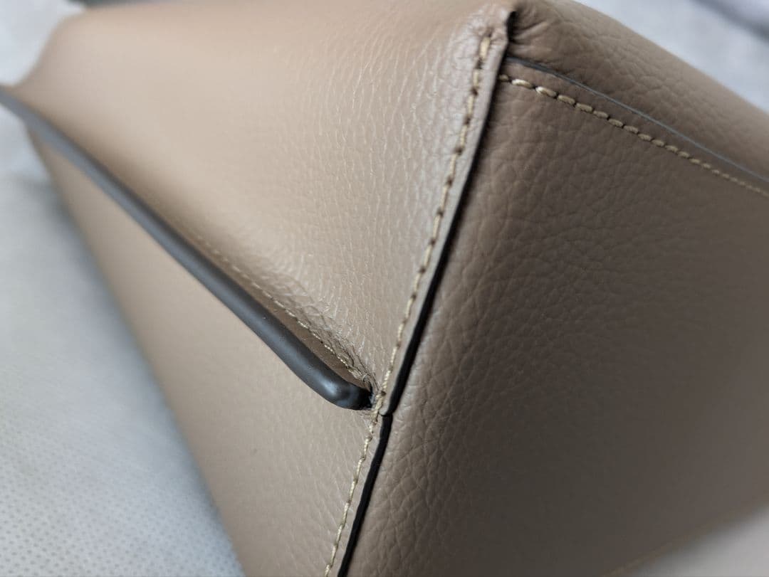 COACH ハンドバッグ、ショルダーバック　モリートート25 未使用