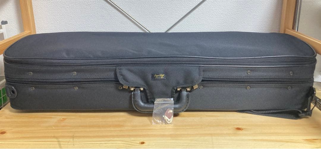 ☆ アミエット SuperLight バイオリンケース 4/4スーパーライト