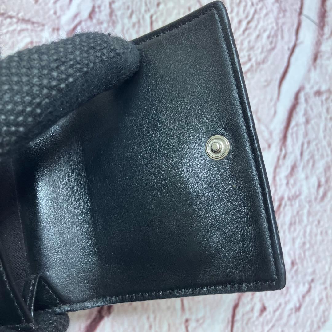 美品✨FENDIモンスター バグズアイ 三つ折り財布 ブラック 本革 レザー