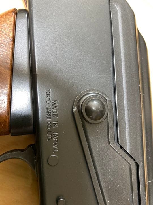 中古　東京マルイ製　AK47  マガジン、バッグ、バッテリー付き
