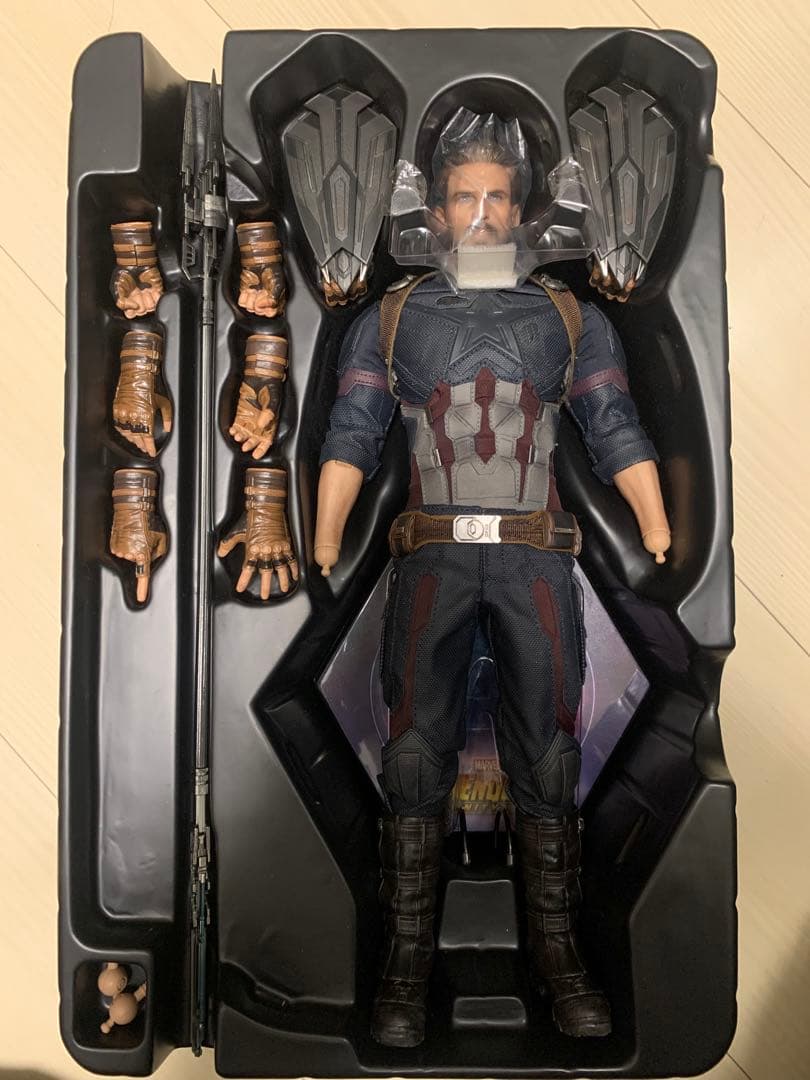 ホットトイズ　キャプテンアメリカ　シールド予備付き