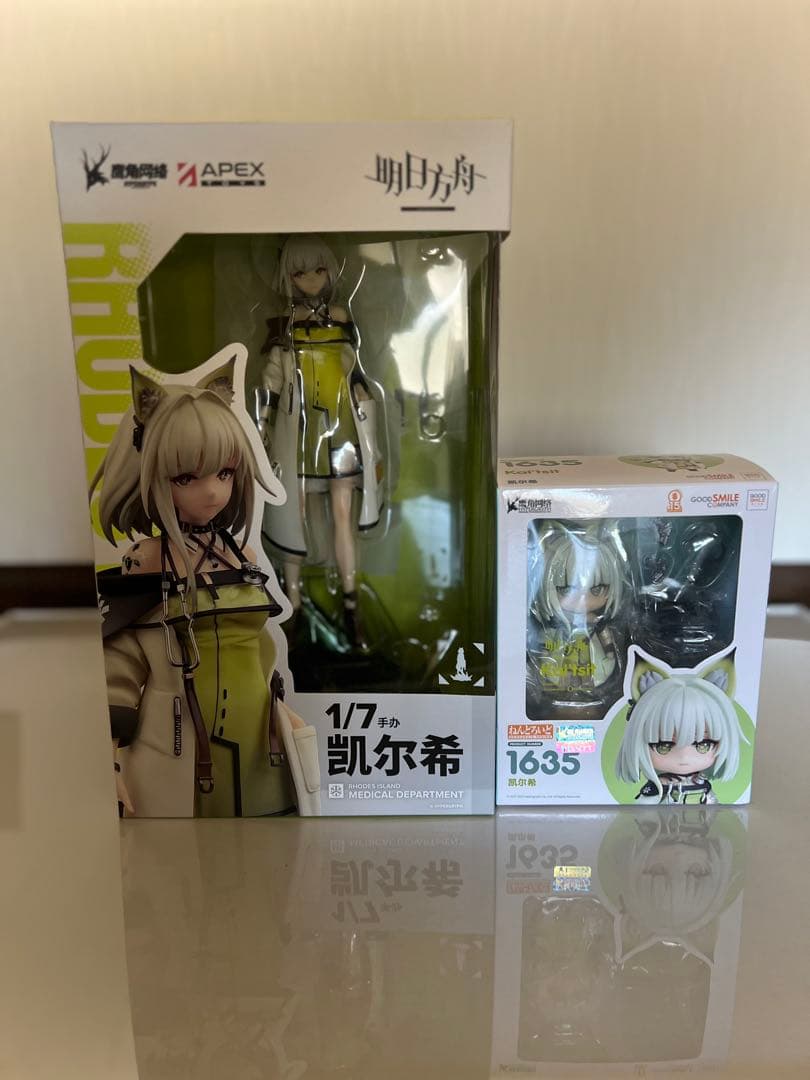 【2点セット】ケルシー　APEX フィギュア　＆ねんどろいど アークナイツ