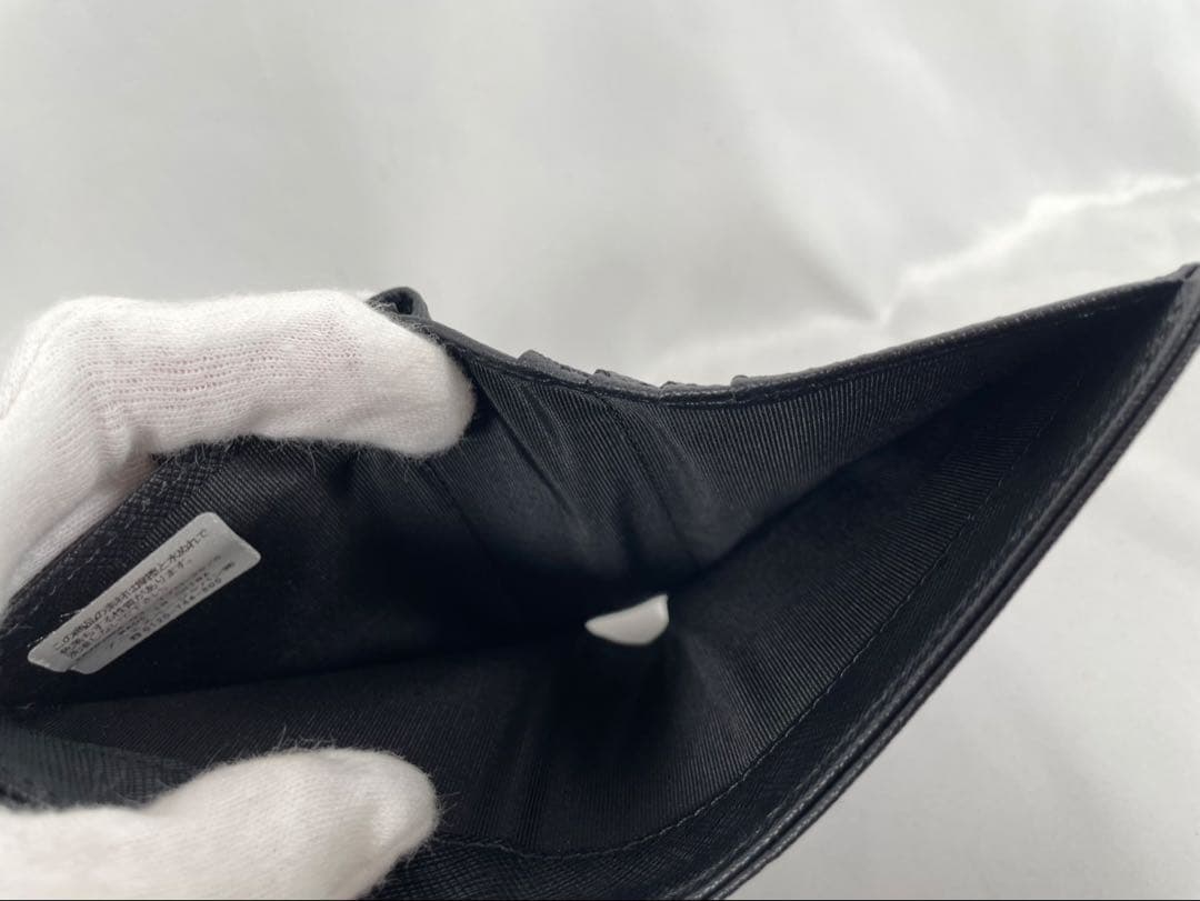 未使用 agnes b. アニエスベー 二つ折り財布 レザー バイフォールド